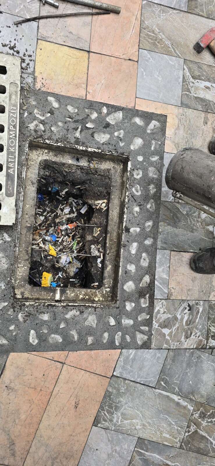 Marmaris’te Yağış Öncesi Mazgal Ve Izgaralara Yoğun Temizlik 1
